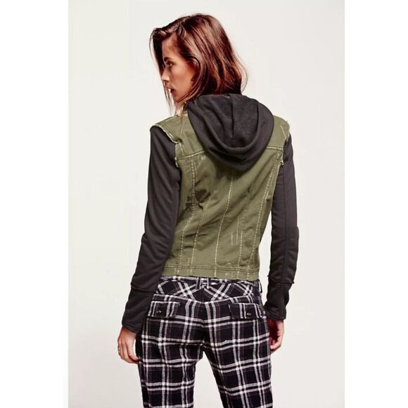 Free People Distressed Hooded Twill Utility Jacket Sz M Army Green Cargo Skater - Picture 5 of 12